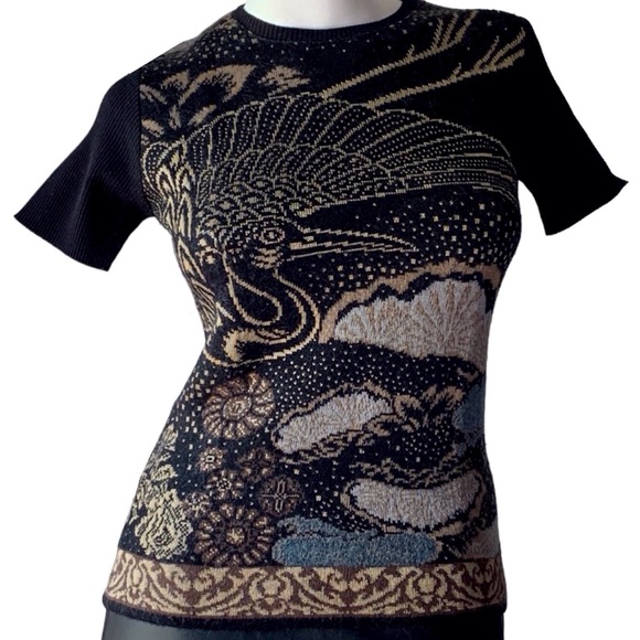 French crane & cloud pattern neutral w/black back pullover knit sweater-Size S/M - Picture 6 of 6